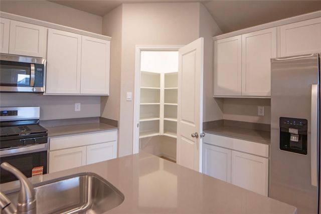 1722 San Jacinto Drive, Brenham, TX 77833