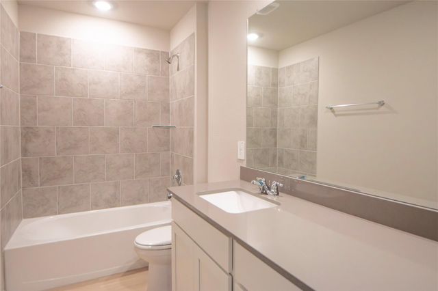 1722 San Jacinto Drive, Brenham, TX 77833