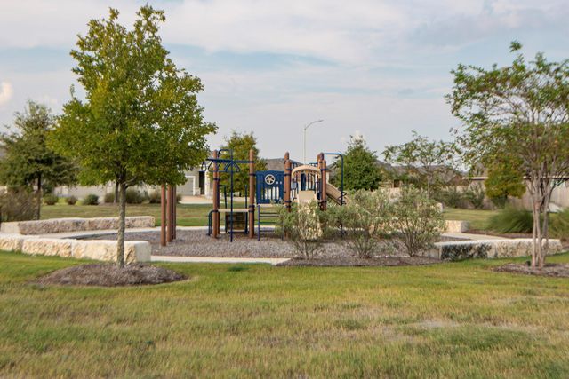 1722 San Jacinto Drive, Brenham, TX 77833