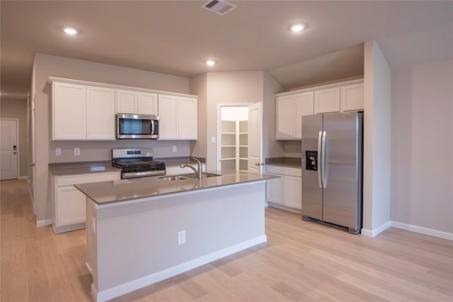 1722 San Jacinto Drive, Brenham, TX 77833