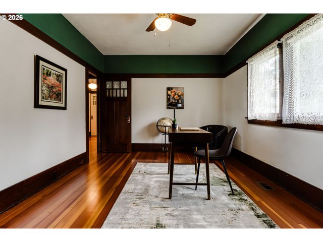 96 W 20TH Ave, Eugene, OR 97405