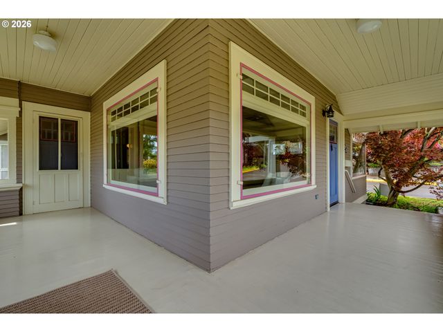 96 W 20TH Ave, Eugene, OR 97405