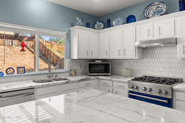 21103 Mount Evans Drive, Reno, NV 89508