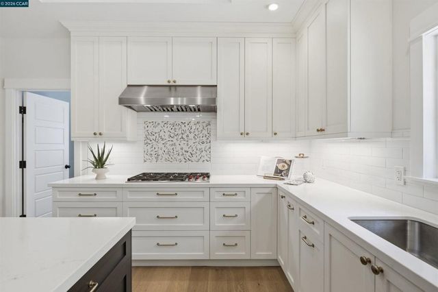 1742 Mary Dr, Pleasant Hill, CA 94523