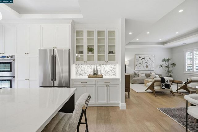 1742 Mary Dr, Pleasant Hill, CA 94523