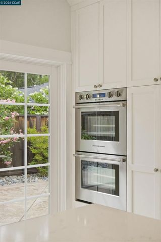 1742 Mary Dr, Pleasant Hill, CA 94523