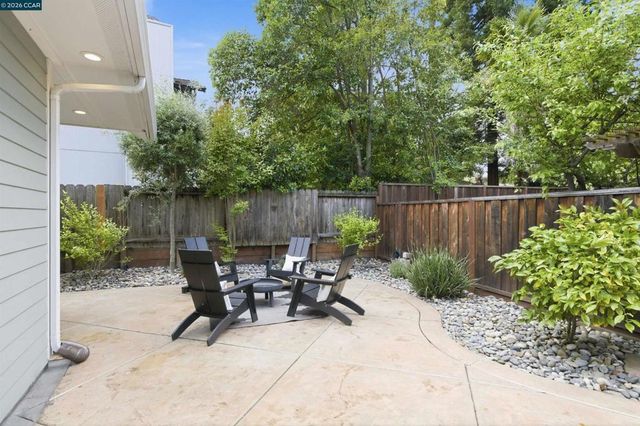 1742 Mary Dr, Pleasant Hill, CA 94523
