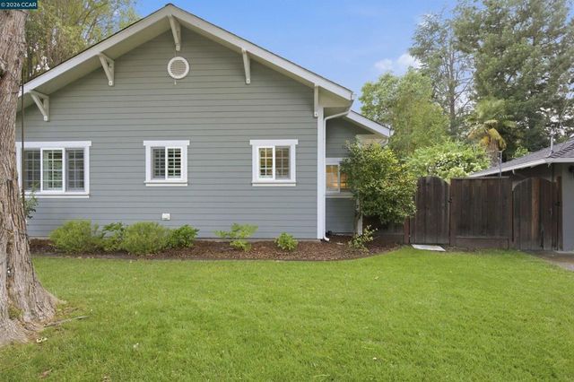 1742 Mary Dr, Pleasant Hill, CA 94523