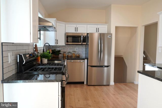 65 TILFORD RD, Somerdale, NJ 08083