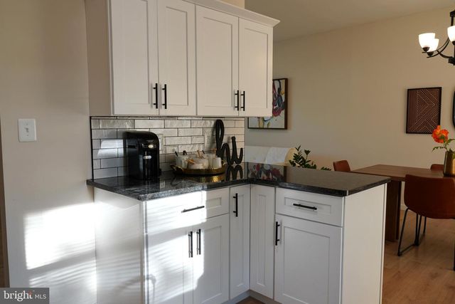 65 TILFORD RD, Somerdale, NJ 08083