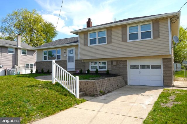 65 TILFORD RD, Somerdale, NJ 08083