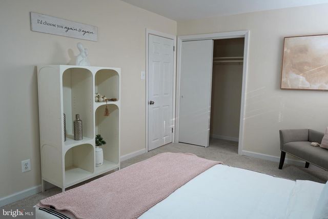 65 TILFORD RD, Somerdale, NJ 08083