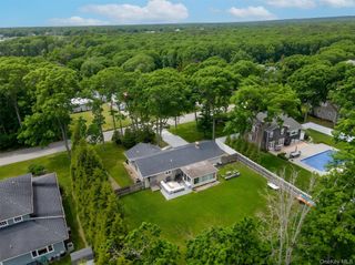 27 Canvasback Lane, East Quogue, NY 11942