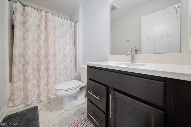 12101 Wade Park Avenue, Cleveland, OH 44106