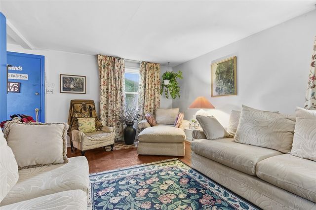 121 Milliken Ave, Penn Hills, PA 15235