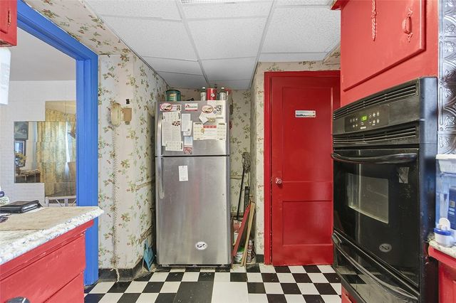 121 Milliken Ave, Penn Hills, PA 15235