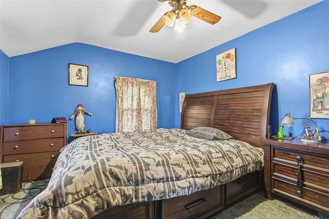 121 Milliken Ave, Penn Hills, PA 15235