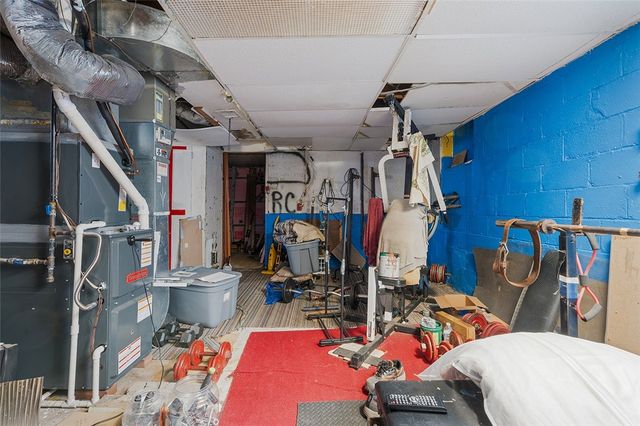 121 Milliken Ave, Penn Hills, PA 15235