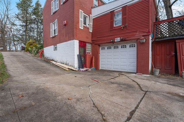 121 Milliken Ave, Penn Hills, PA 15235