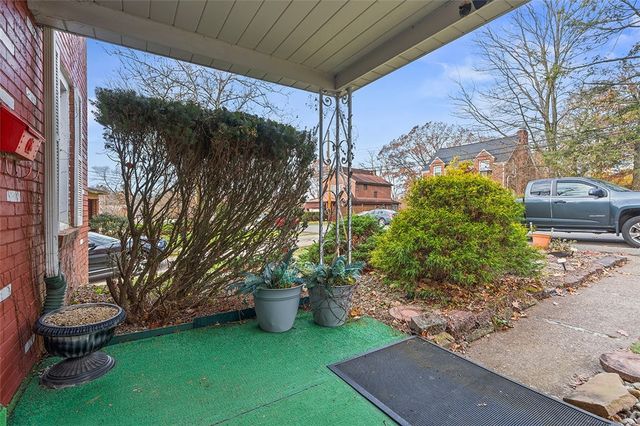 121 Milliken Ave, Penn Hills, PA 15235