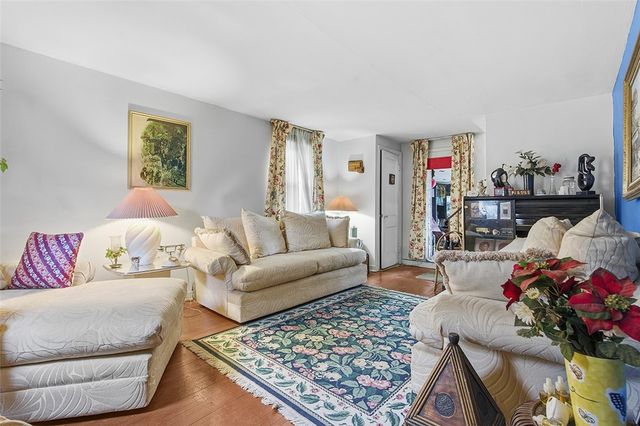 121 Milliken Ave, Penn Hills, PA 15235