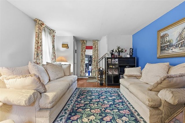 121 Milliken Ave, Penn Hills, PA 15235