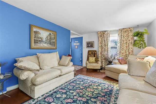 121 Milliken Ave, Penn Hills, PA 15235