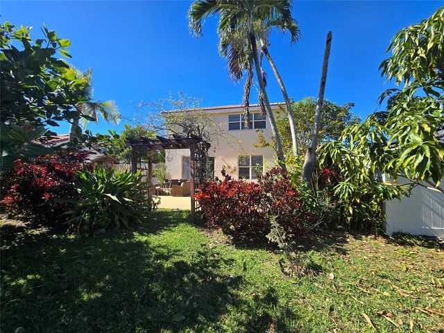 7082 Middlebury Drive, Boynton Beach, FL 33436