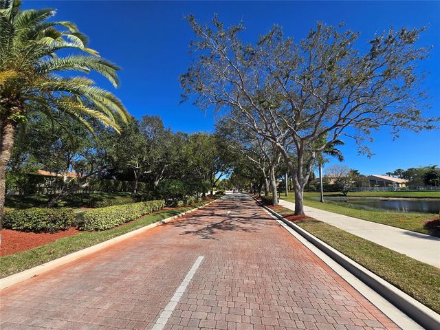 7082 Middlebury Drive, Boynton Beach, FL 33436
