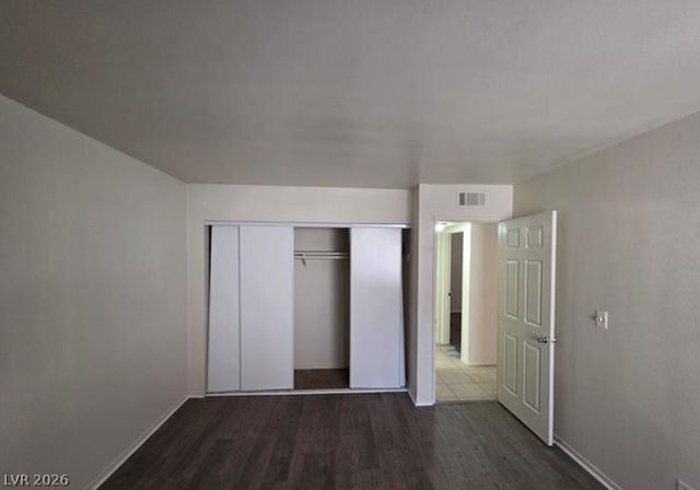 1440 Vegas Valley Drive 8, Las Vegas, NV 89169