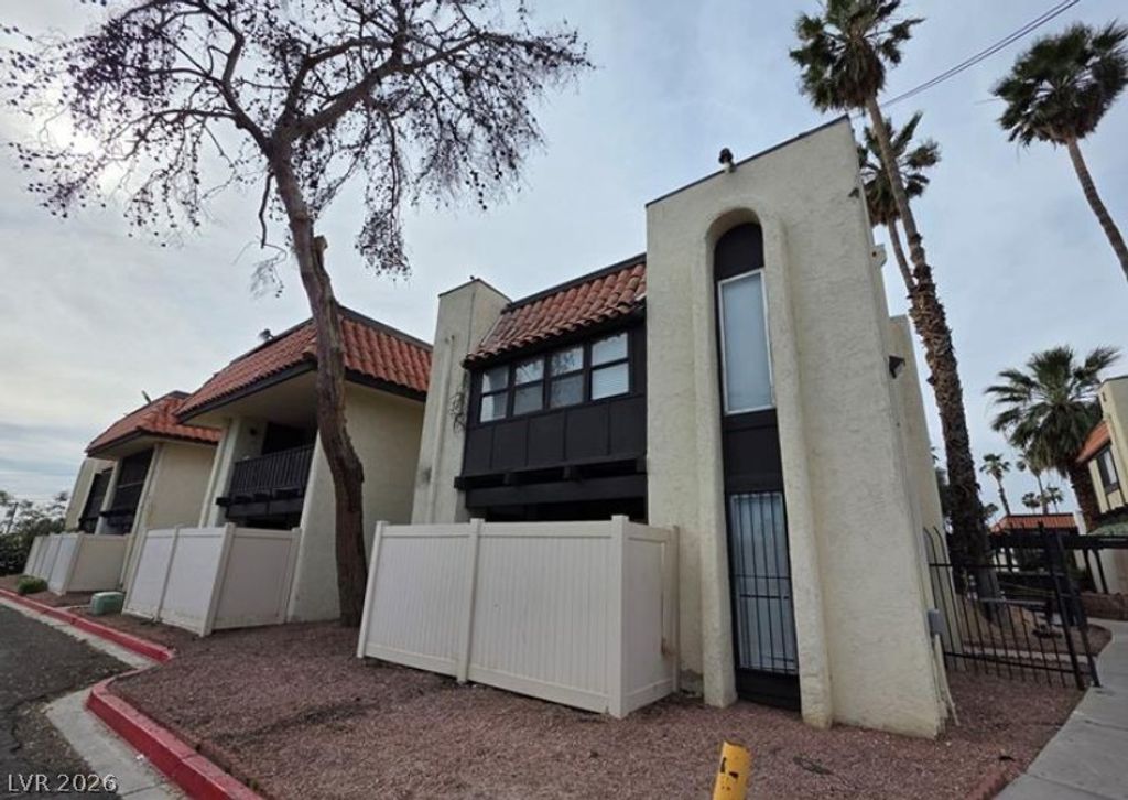 1440 Vegas Valley Drive 8, Las Vegas, NV 89169