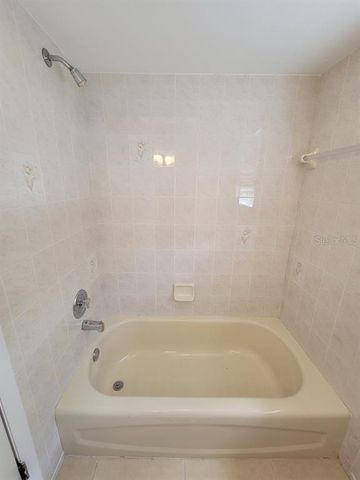 4026 PASSPORT LANE 204, New Port Richey, FL 34653