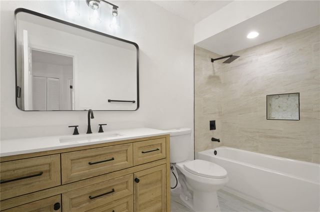 4583 HERITAGE OAK DRIVE, Orlando, FL 32808