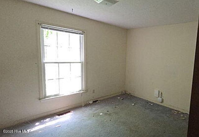 102 Farmhouse Place, Greenville, NC 27834
