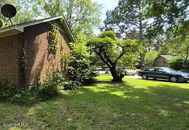 102 Farmhouse Place, Greenville, NC 27834