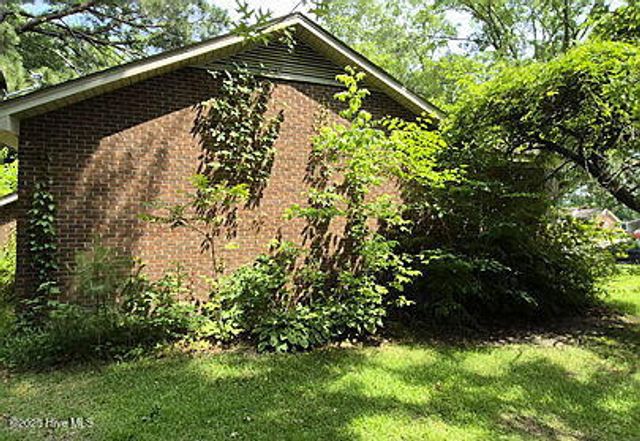 102 Farmhouse Place, Greenville, NC 27834