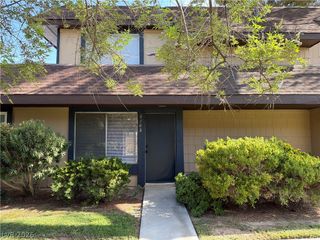 6168 Meadow View Lane, Las Vegas, NV 89103