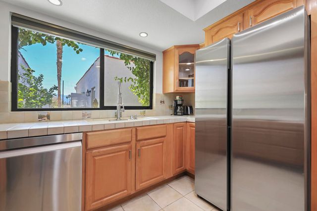 166 Wimbledon Court, Palm Desert, CA 92260