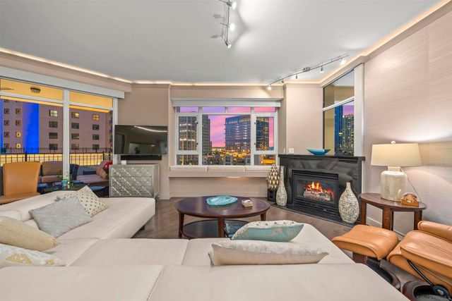 700 W Harbor Drive 805, San Diego, CA 92101