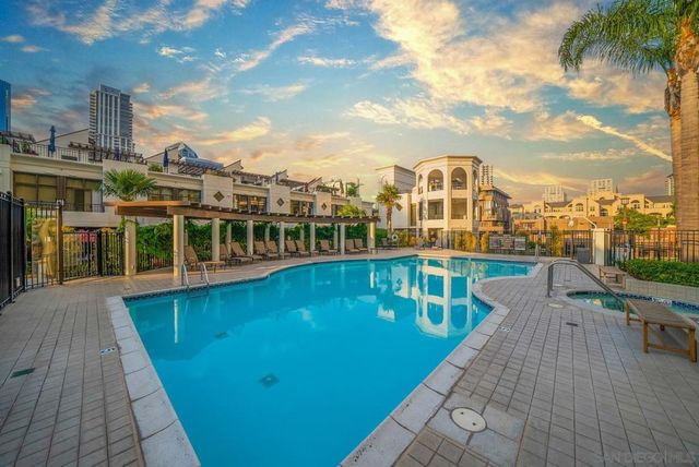 700 W Harbor Drive 805, San Diego, CA 92101