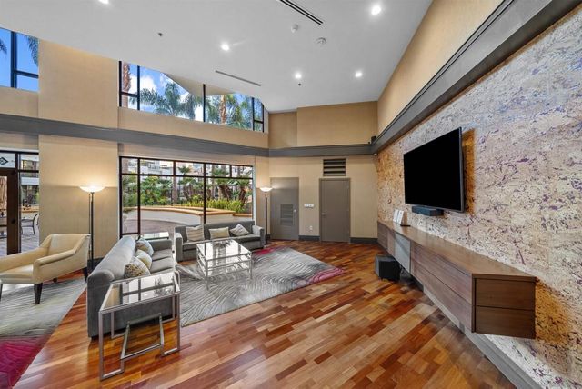700 W Harbor Drive 805, San Diego, CA 92101
