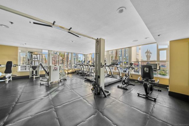 700 W Harbor Drive 805, San Diego, CA 92101