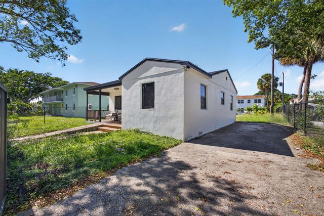 509 20TH Street, West Palm Beach, FL 33407