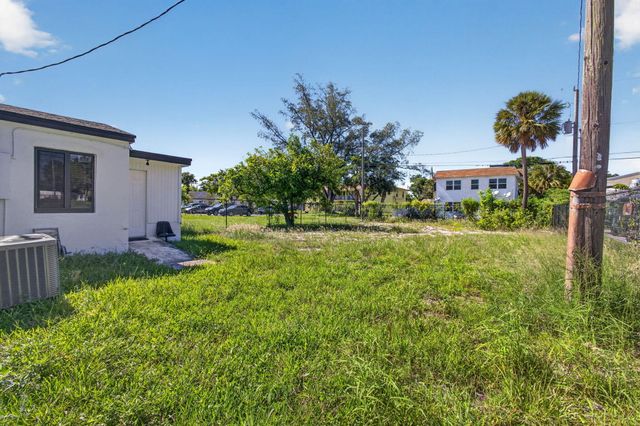 509 20TH Street, West Palm Beach, FL 33407
