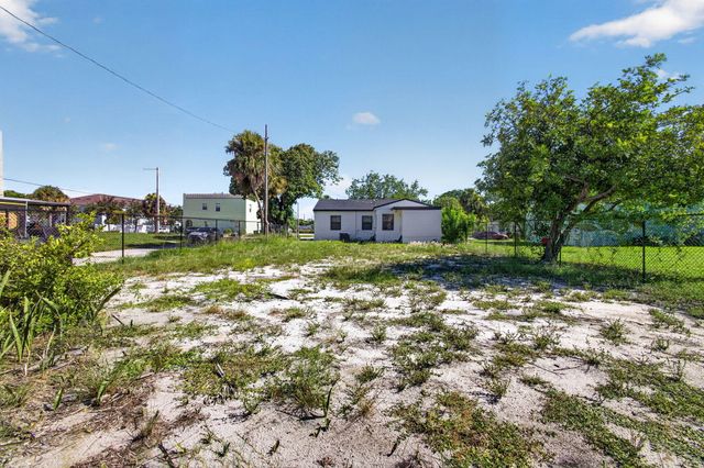 509 20TH Street, West Palm Beach, FL 33407