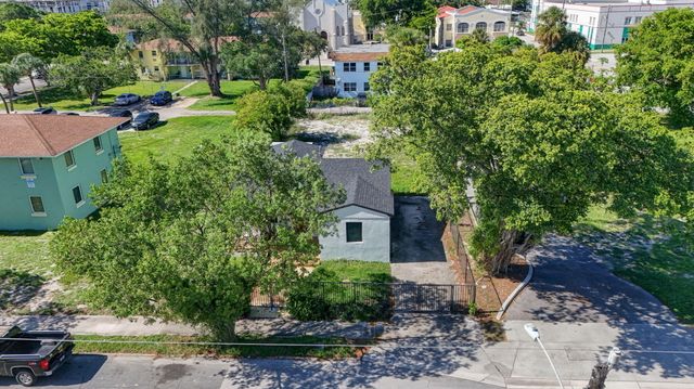 509 20TH Street, West Palm Beach, FL 33407