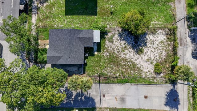 509 20TH Street, West Palm Beach, FL 33407