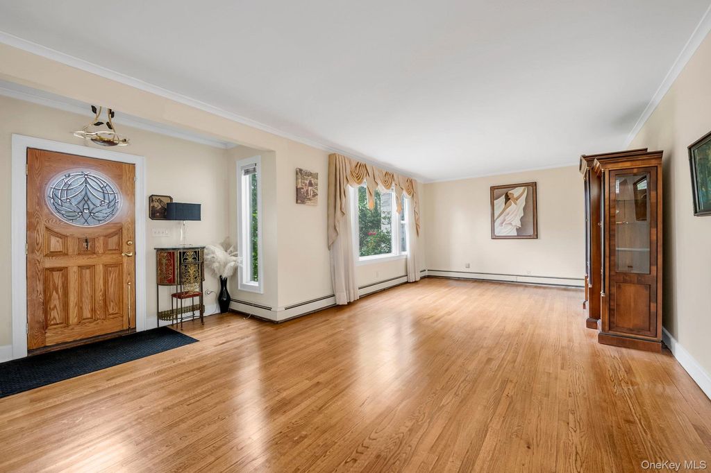 14-84 164th Street, Beechhurst, NY 11357 — photo 3