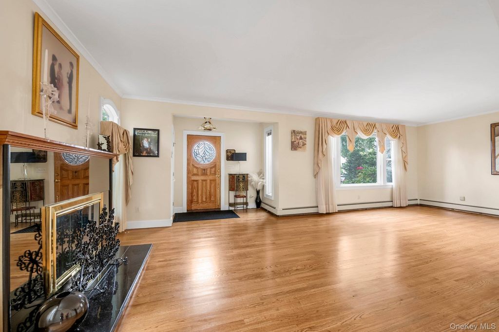 14-84 164th Street, Beechhurst, NY 11357 — photo 5