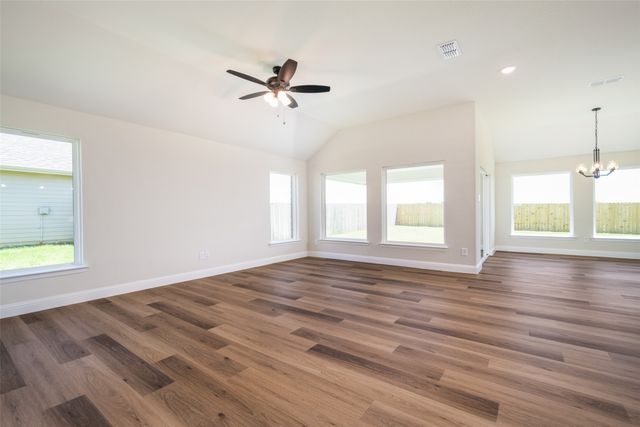 200 Clay Ranch, Valley View, TX 76272